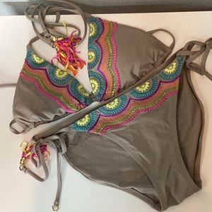Trina Turk Summer Fun Embroidered Bikini. 8 Woman’s. Multi Color Tassel Accents